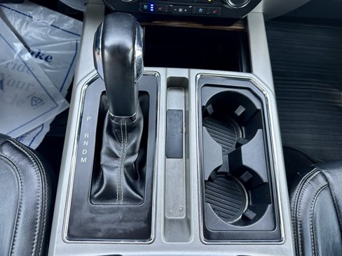 Used 2019 Ford F150 Lariat image 21