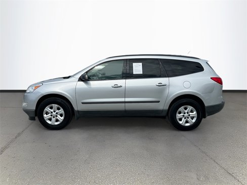 Used 2011 Chevrolet Traverse LS image 4