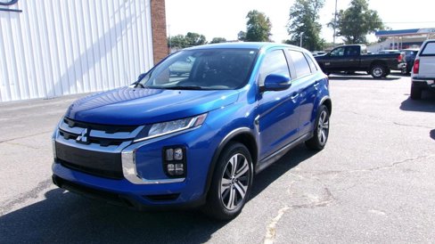 Used 2024 Mitsubishi Outlander Sport ES image 2