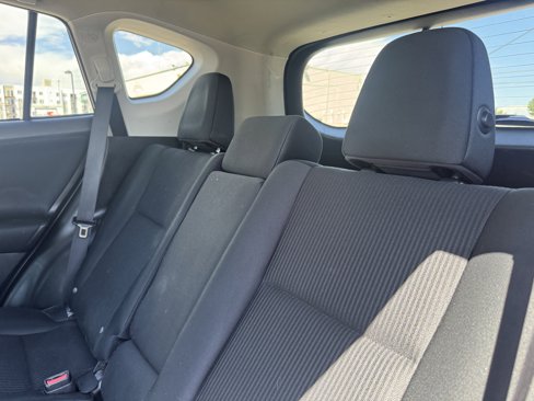 Used 2016 Toyota RAV4 LE image 15