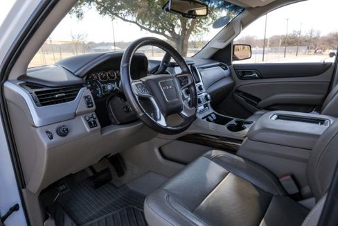 Used 2019 GMC Yukon SLT w/ HD Trailering Package image 3