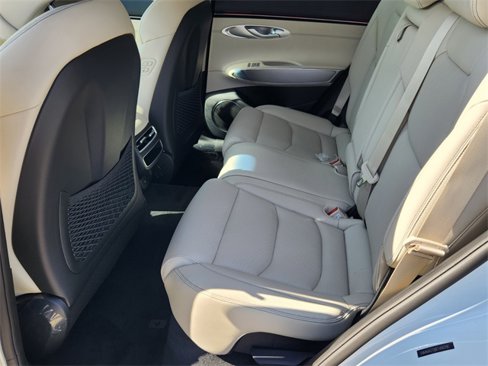 New 2026 Genesis GV70 2.5T Select image 7