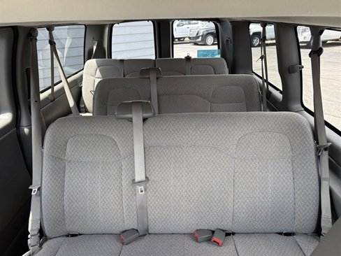 Used 2016 Chevrolet Express 2500 LS image 30