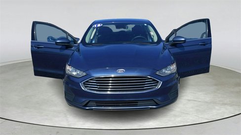 Used 2019 Ford Fusion SE image 9