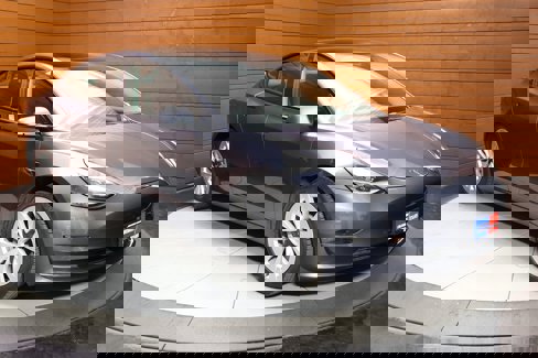 Used 2022 Tesla Model 3 Standard Range image 20