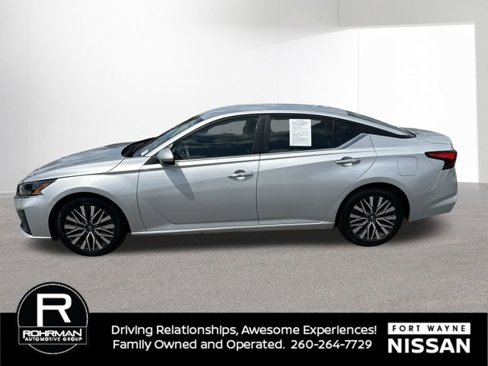 Certified 2023 Nissan Altima 2.5 SV image 4