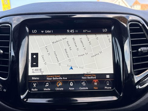 Used 2018 Jeep Compass Limited w/ Navigation Group image 22