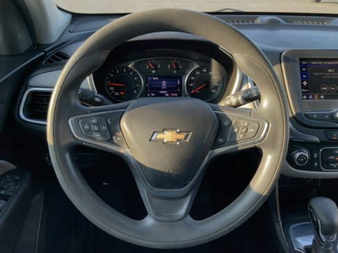Used 2022 Chevrolet Equinox LS w/ LS Convenience Package image 28