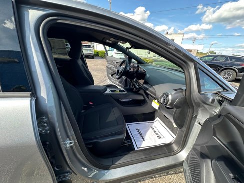 New 2025 Chevrolet Equinox EV LT w/ Comfort Package image 25