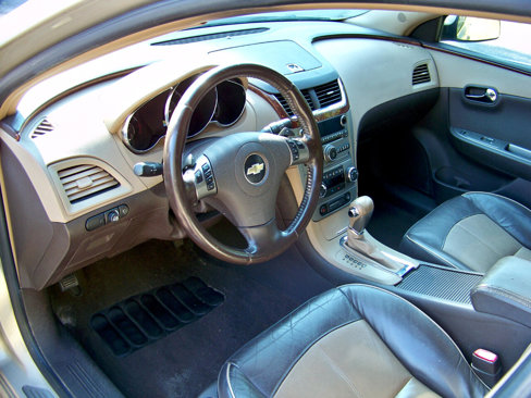 Used 2009 Chevrolet Malibu LTZ image 29