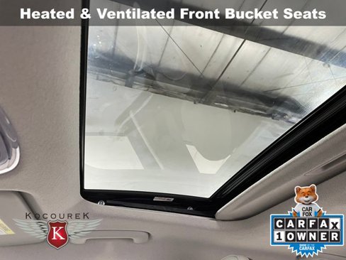 Used 2021 Hyundai Elantra Limited image 18