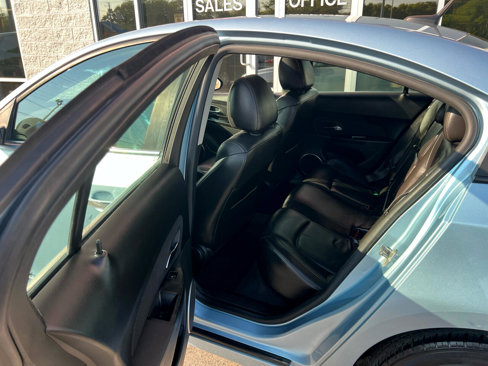 Used 2011 Chevrolet Cruze LTZ image 14