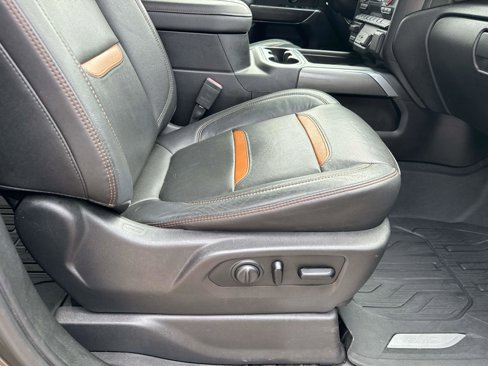 Used 2019 GMC Sierra 1500 AT4 w/ AT4 Premium Package image 11