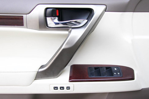 Used 2015 Lexus GX 460 w/ Premium Package image 77
