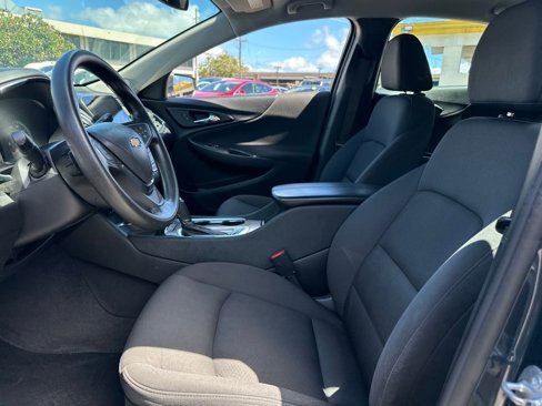 Used 2020 Chevrolet Malibu LT image 13