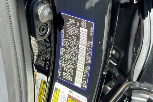 Used 2022 Toyota Camry LE image 27