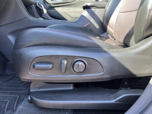 Used 2023 Chevrolet Equinox RS w/ RS Leather Package image 13
