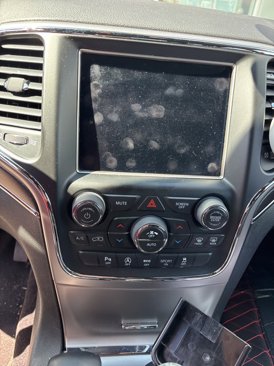 Used 2018 Jeep Grand Cherokee Limited image 6