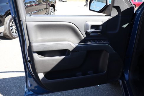 Used 2018 Chevrolet Silverado 1500 LT w/ All Star Edition image 8