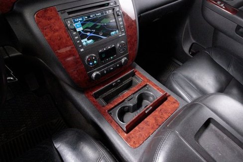 Used 2011 Chevrolet Suburban LTZ image 11
