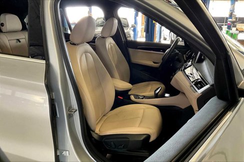 Used 2021 BMW X1 sDrive28i w/ Convenience Package image 8