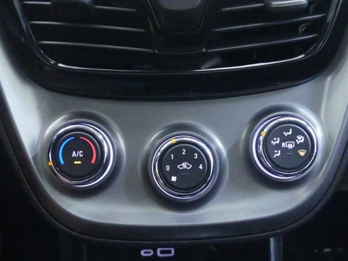 Used 2021 Chevrolet Spark LT w/ Spark Special Edition image 12