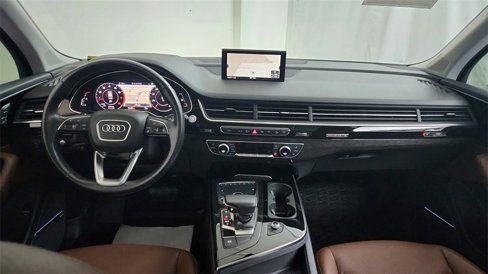 Used 2019 Audi Q7 3.0T Prestige image 20