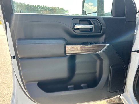 Used 2023 Chevrolet Silverado 2500 LT w/ Convenience Package image 10
