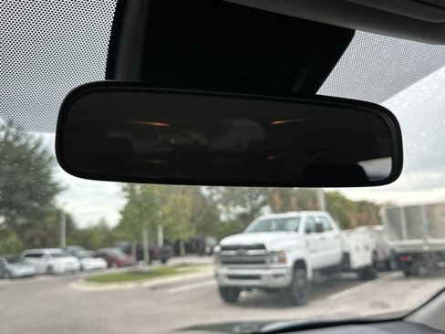 Used 2019 Toyota RAV4 LE image 21