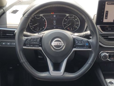 Used 2023 Nissan Altima 2.5 SV w/ SV Premium Package image 28