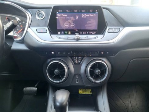 Used 2019 Chevrolet Blazer LT image 37