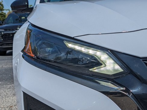 Used 2023 Nissan Altima 2.0 SR image 10