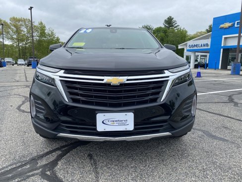 Used 2024 Chevrolet Equinox LT image 2