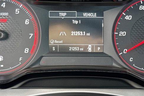 Used 2024 Chevrolet Trax RS w/ Sunroof Package image 28