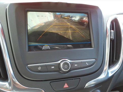 Used 2019 Chevrolet Equinox LT image 23