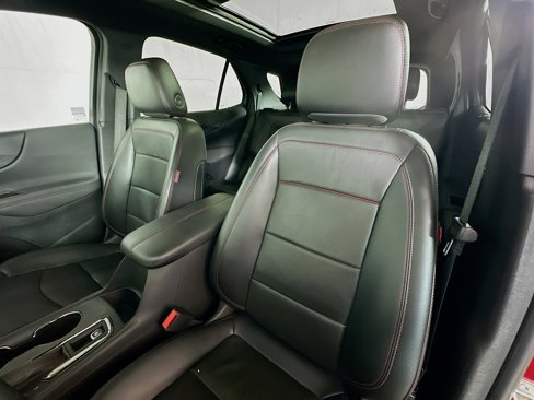 Used 2023 Chevrolet Equinox RS w/ RS Leather Package image 20