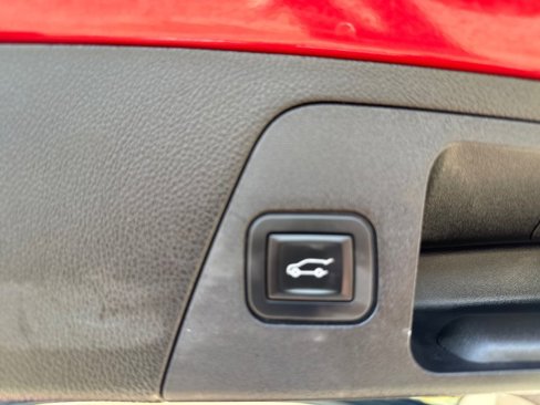 Used 2020 Buick Envision Essence image 13