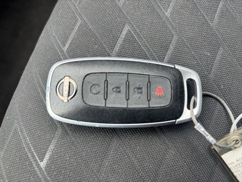 Used 2024 Nissan Kicks SV image 22