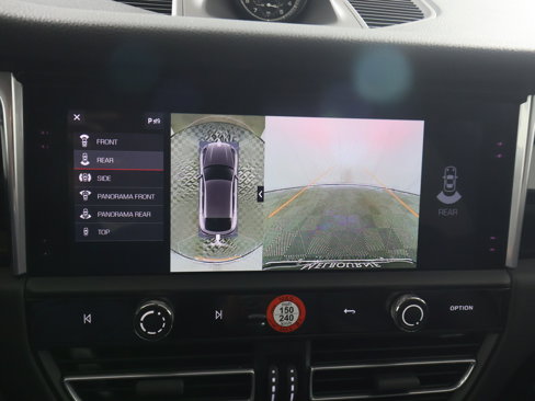 New 2025 Porsche Macan image 24