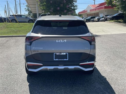 Certified 2023 Kia Sportage LX image 6