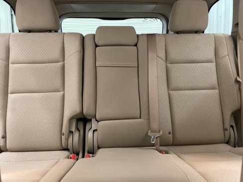 Used 2020 Jeep Grand Cherokee Laredo w/ Security & Convenience Group image 12