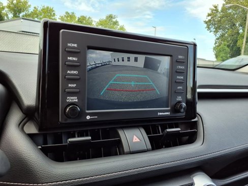 Used 2022 Toyota RAV4 XLE image 20