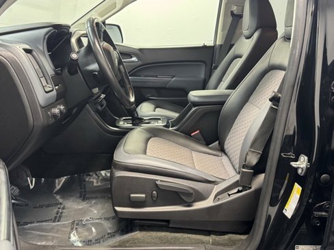 Used 2018 Chevrolet Colorado Z71 image 13