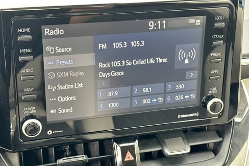 Used 2022 Toyota Corolla LE image 23