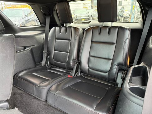 Used 2017 Ford Explorer Sport w/ Equipment Group 401A image 11