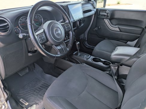 Used 2018 Jeep Wrangler Unlimited Sport w/ Connectivity Group image 24