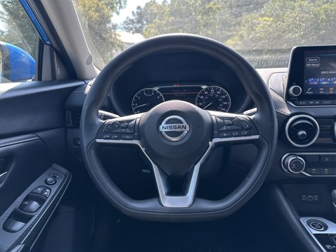 Used 2023 Nissan Sentra SV image 23