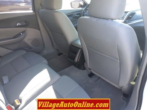 Used 2017 Chevrolet Impala LS image 31