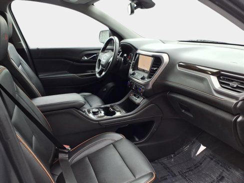 Used 2022 GMC Acadia AT4 w/ Technology Package image 19