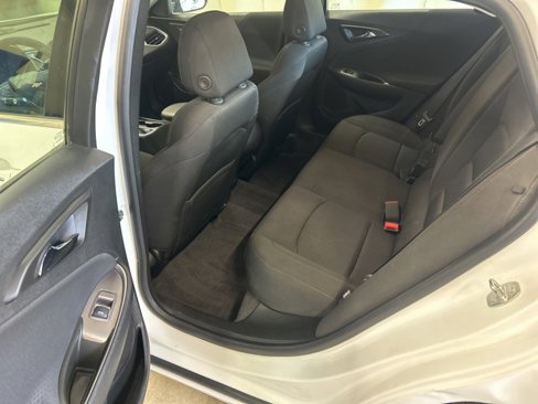 Used 2019 Chevrolet Malibu LS image 8